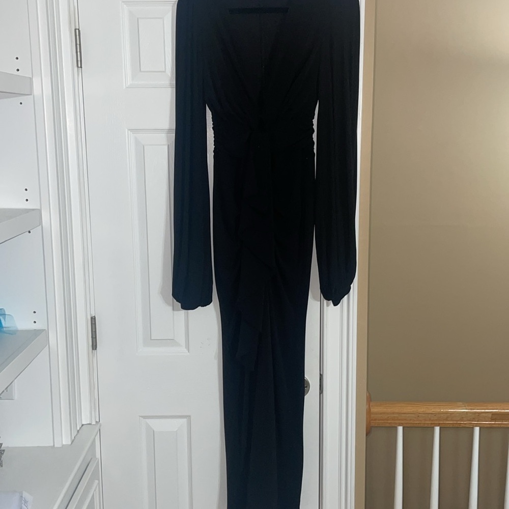 MIRA BLACK DEEP PLUNGE MIDI DRESS - Picture 14 of 15